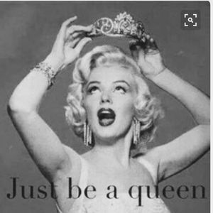 Meet your Posher, Desiree